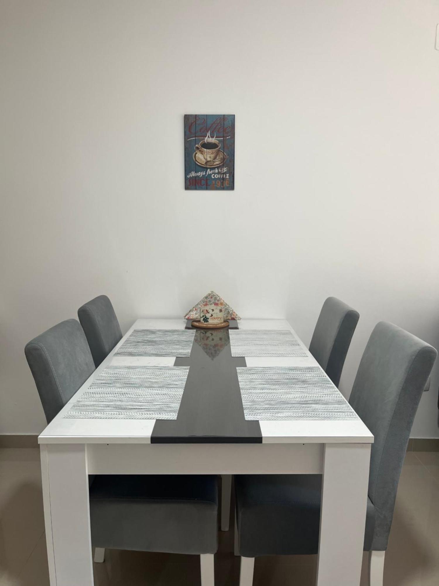 Apartman Miletic Ostrovo Buitenkant foto